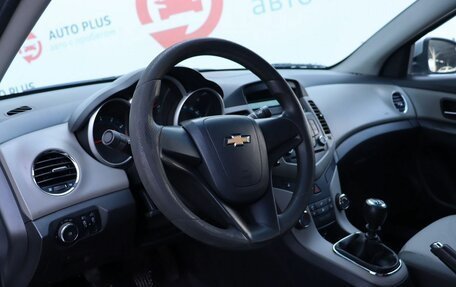 Chevrolet Cruze II, 2011 год, 879 000 рублей, 9 фотография