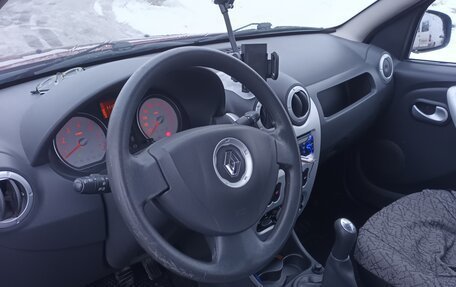 Renault Sandero I, 2011 год, 670 000 рублей, 3 фотография