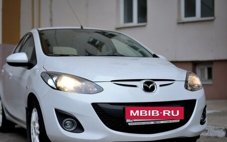 Mazda 2 III, 2014 год, 1 170 000 рублей, 2 фотография