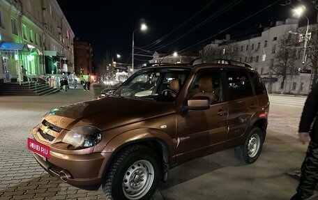 Chevrolet Niva I рестайлинг, 2017 год, 840 000 рублей, 8 фотография