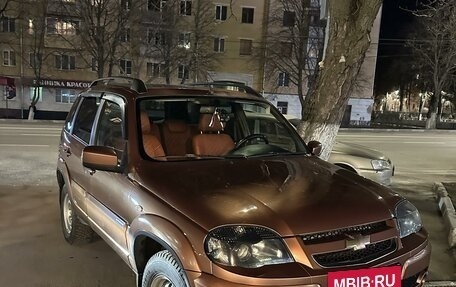 Chevrolet Niva I рестайлинг, 2017 год, 840 000 рублей, 13 фотография