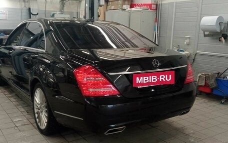 Mercedes-Benz S-Класс, 2011 год, 2 079 000 рублей, 4 фотография