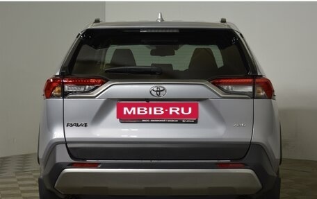 Toyota RAV4, 2023 год, 6 250 000 рублей, 6 фотография