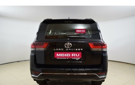 Toyota Land Cruiser, 2023 год, 16 208 000 рублей, 15 фотография