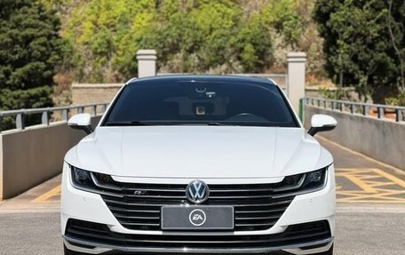 Volkswagen Passat CC, 2020 год, 3 000 000 рублей, 2 фотография