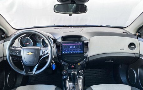 Chevrolet Cruze II, 2011 год, 1 019 900 рублей, 14 фотография