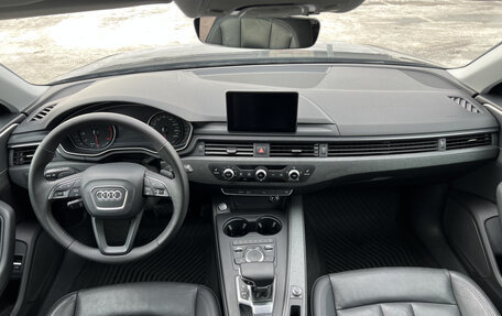 Audi A4, 2017 год, 2 500 000 рублей, 14 фотография