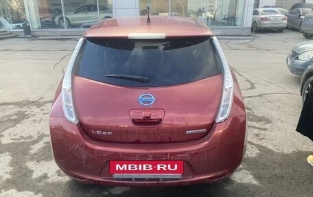 Nissan Leaf I, 2011 год, 690 000 рублей, 5 фотография