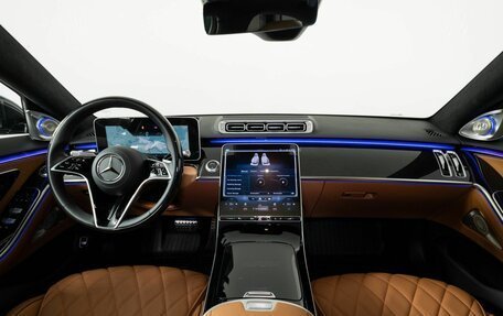 Mercedes-Benz S-Класс, 2022 год, 26 000 000 рублей, 18 фотография