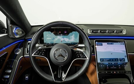 Mercedes-Benz S-Класс, 2022 год, 26 000 000 рублей, 20 фотография
