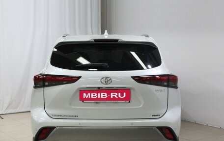 Toyota Highlander, 2023 год, 7 150 000 рублей, 6 фотография