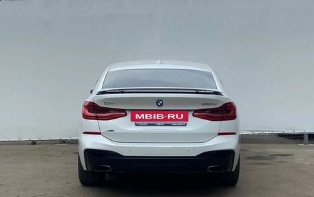 BMW 6 серия, 2018 год, 5 000 100 рублей, 6 фотография