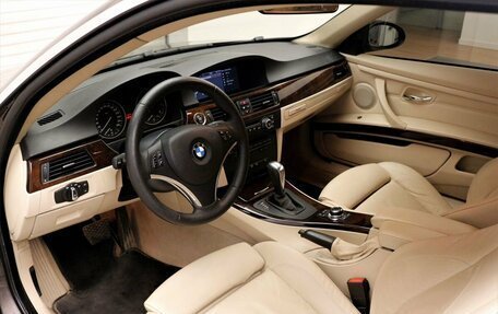 BMW 3 серия, 2009 год, 2 248 000 рублей, 11 фотография