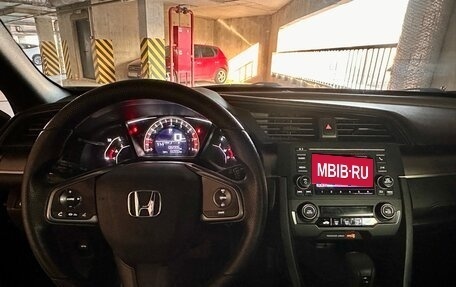 Honda Civic IX, 2018 год, 1 750 000 рублей, 8 фотография