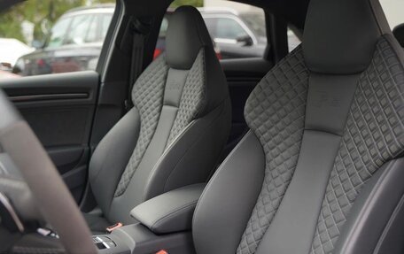 Audi RS 3, 2019 год, 6 000 000 рублей, 6 фотография