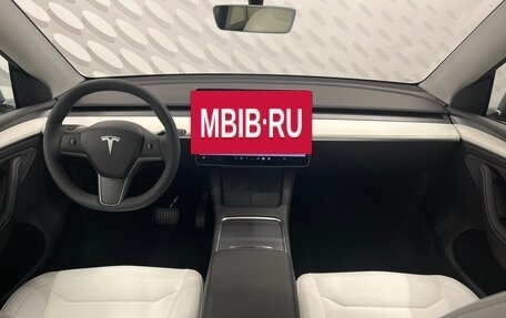 Tesla Model Y I, 2023 год, 7 500 000 рублей, 13 фотография