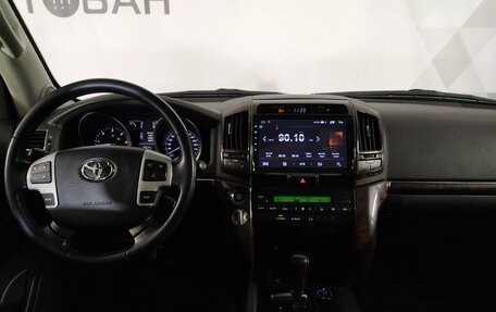 Toyota Land Cruiser 200, 2014 год, 4 599 000 рублей, 9 фотография