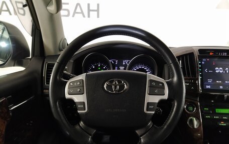 Toyota Land Cruiser 200, 2014 год, 4 599 000 рублей, 11 фотография