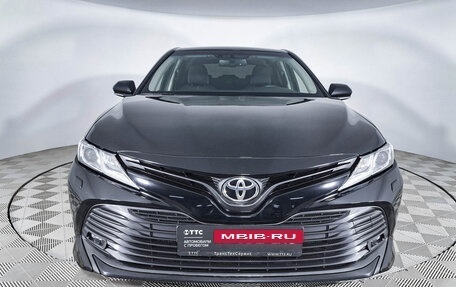 Toyota Camry, 2020 год, 3 788 000 рублей, 2 фотография