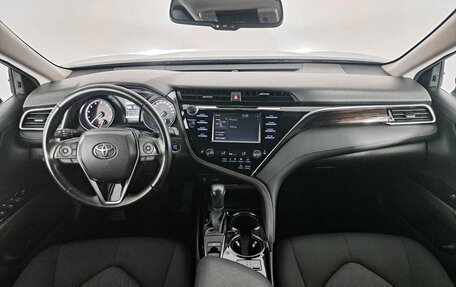 Toyota Camry, 2020 год, 3 788 000 рублей, 14 фотография