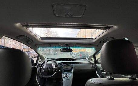 Toyota Prius, 2010 год, 1 450 000 рублей, 7 фотография
