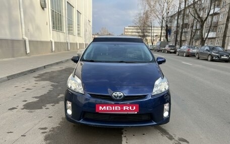 Toyota Prius, 2010 год, 1 450 000 рублей, 2 фотография