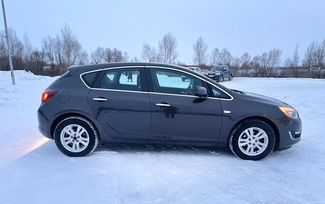 Opel Astra J, 2012 год, 1 195 000 рублей, 24 фотография