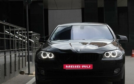 BMW 5 серия, 2013 год, 1 700 000 рублей, 8 фотография