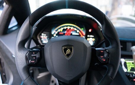 Lamborghini Aventador I рестайлинг, 2021 год, 69 780 000 рублей, 7 фотография