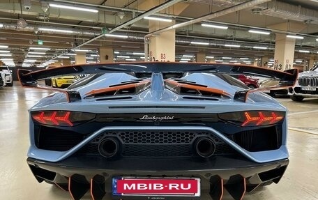 Lamborghini Aventador I рестайлинг, 2021 год, 69 780 000 рублей, 6 фотография