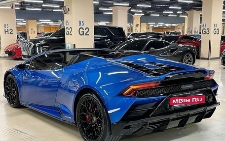 Lamborghini Huracán, 2021 год, 33 071 000 рублей, 3 фотография