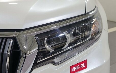 Toyota Land Cruiser Prado 150 рестайлинг 2, 2020 год, 5 380 000 рублей, 9 фотография