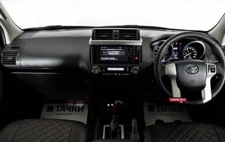 Toyota Land Cruiser Prado 150 рестайлинг 2, 2014 год, 3 531 000 рублей, 13 фотография