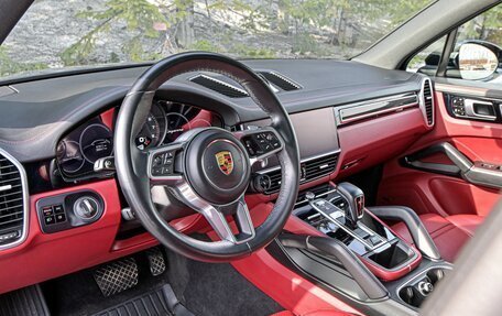 Porsche Cayenne III, 2020 год, 13 300 000 рублей, 9 фотография