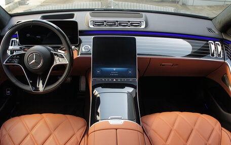 Mercedes-Benz Maybach S-Класс, 2023 год, 33 000 000 рублей, 11 фотография