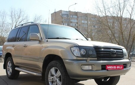 Toyota Land Cruiser 100 рестайлинг 2, 2007 год, 2 550 000 рублей, 3 фотография