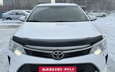 Toyota Camry, 2015 год, 2 375 000 рублей, 5 фотография