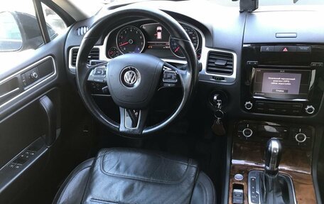Volkswagen Touareg III, 2013 год, 2 349 000 рублей, 7 фотография