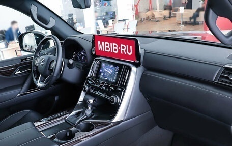 Lexus LX, 2024 год, 24 200 000 рублей, 17 фотография