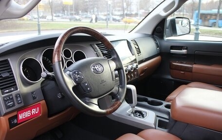 Toyota Tundra II, 2012 год, 3 850 000 рублей, 12 фотография