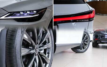 Lexus RX IV рестайлинг, 2023 год, 11 200 000 рублей, 16 фотография
