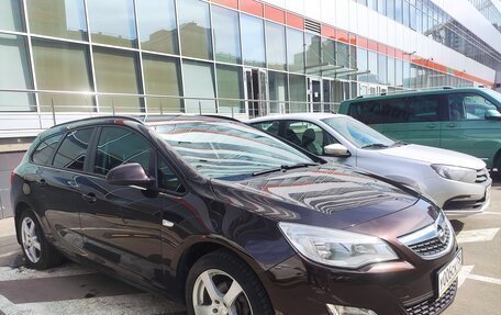 Opel Astra J, 2012 год, 999 999 рублей, 8 фотография