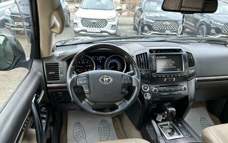 Toyota Land Cruiser 200, 2008 год, 3 199 000 рублей, 15 фотография