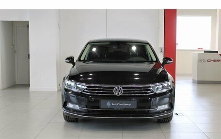 Volkswagen Passat B8 рестайлинг, 2017 год, 2 298 000 рублей, 2 фотография