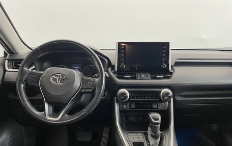 Toyota RAV4, 2021 год, 3 799 000 рублей, 11 фотография