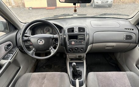 Mazda 323, 2001 год, 269 700 рублей, 8 фотография