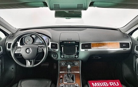 Volkswagen Touareg III, 2013 год, 2 321 000 рублей, 14 фотография