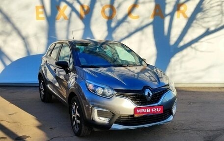 Renault Kaptur I рестайлинг, 2018 год, 1 239 000 рублей, 1 фотография