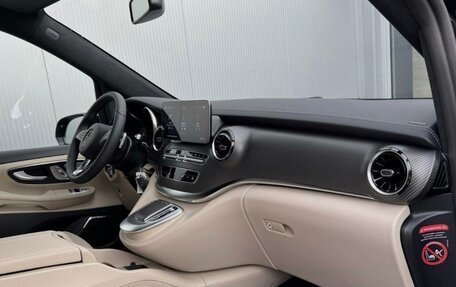 Mercedes-Benz V-Класс, 2024 год, 16 399 000 рублей, 5 фотография