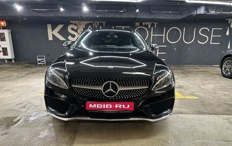 Mercedes-Benz C-Класс, 2018 год, 3 200 000 рублей, 1 фотография